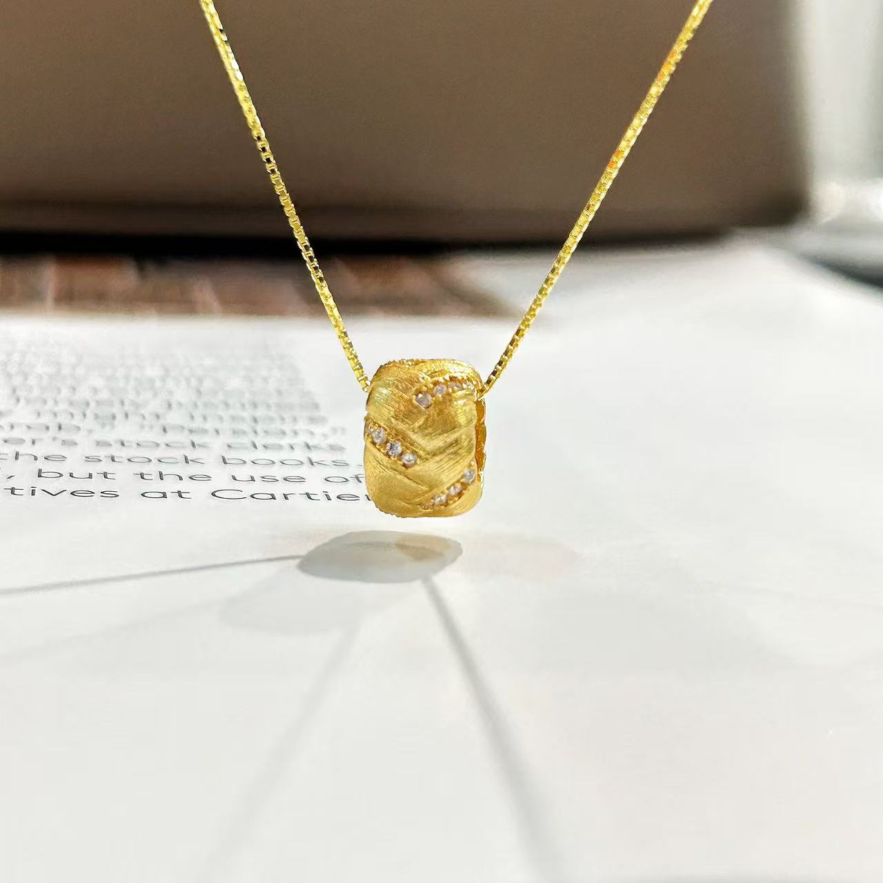 钛钢项链 钛钢材质  满镶转运珠项链  盒子链