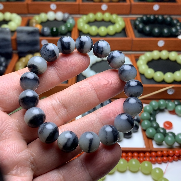 手链未镶嵌和田玉