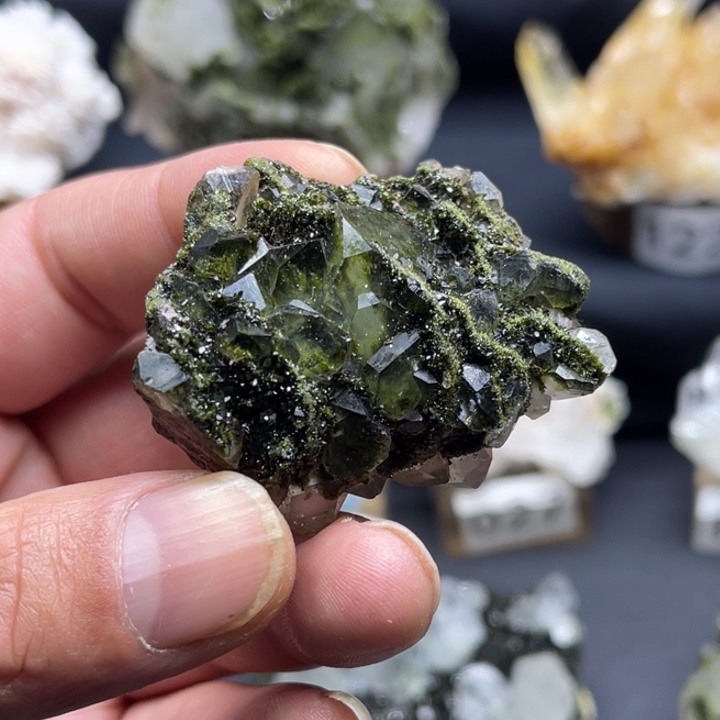 À***á石材天然绿莲水晶家居装饰