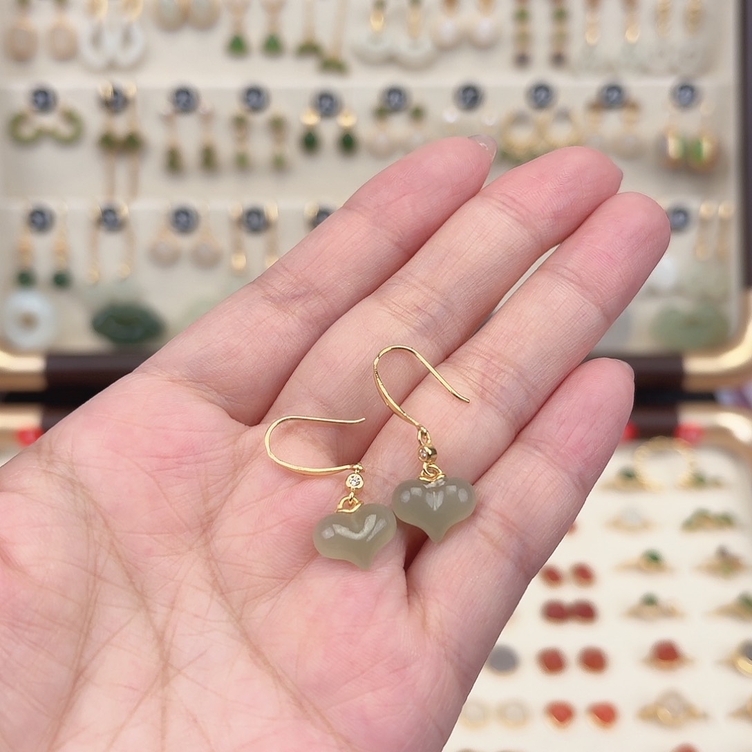 银S925镶嵌和田玉耳饰