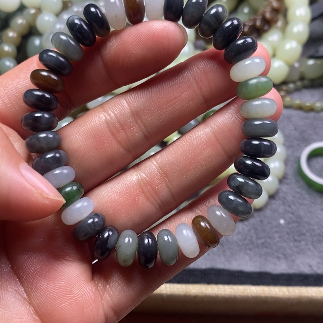 和田玉手链未镶嵌