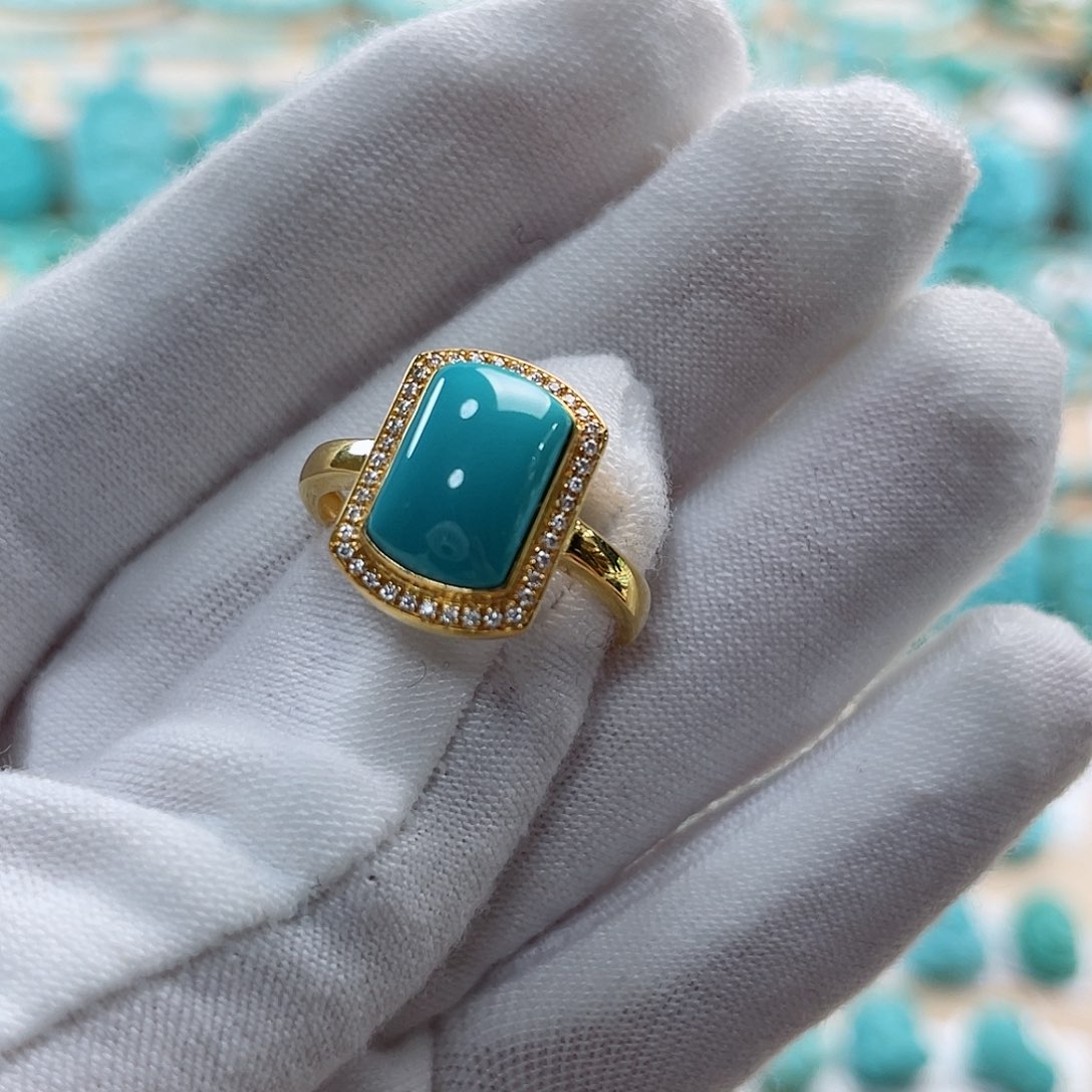 绿松石珠宝奇石18K金镶嵌