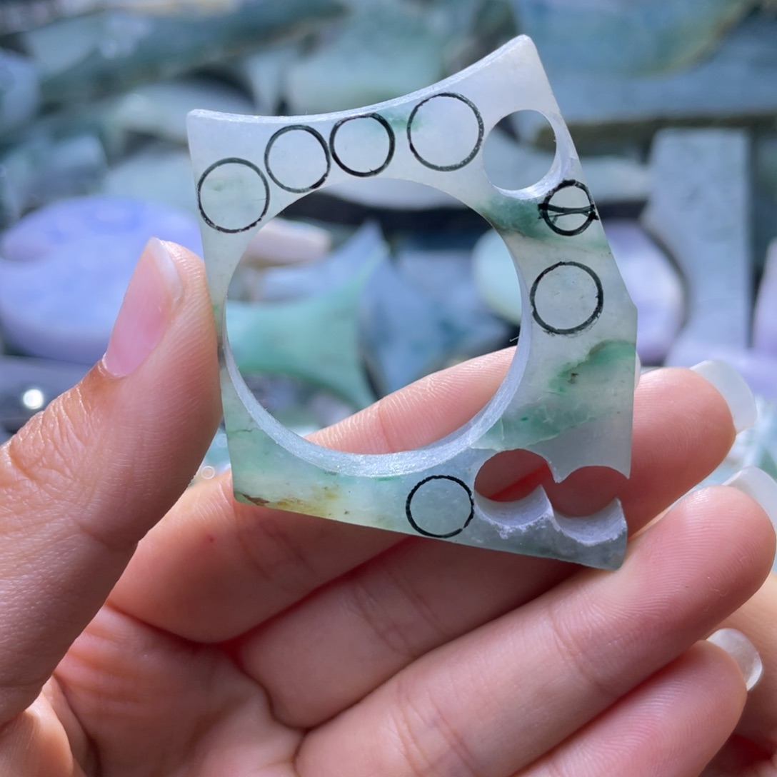 未镶嵌定制翡翠༄****翡翠定制