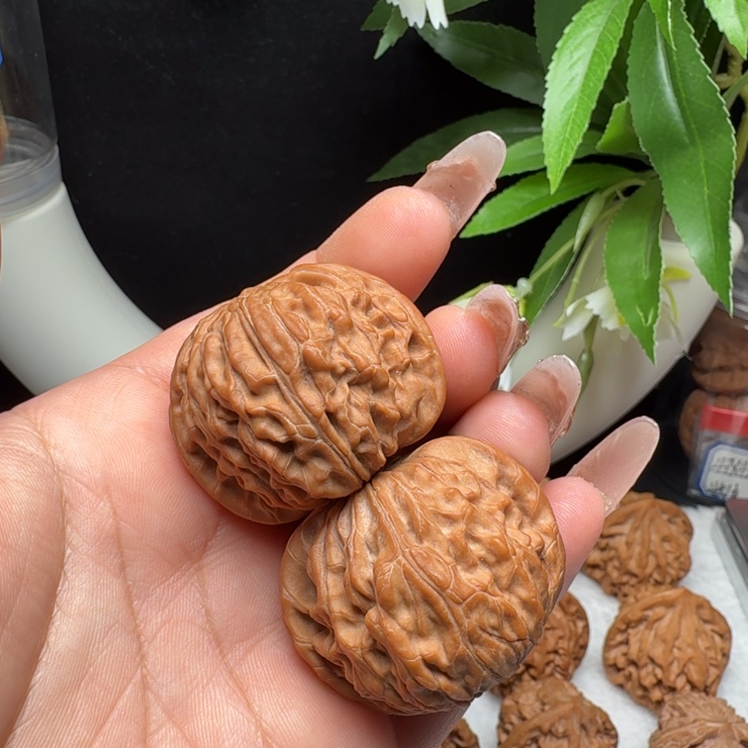 文玩核桃把件39磨盘38克