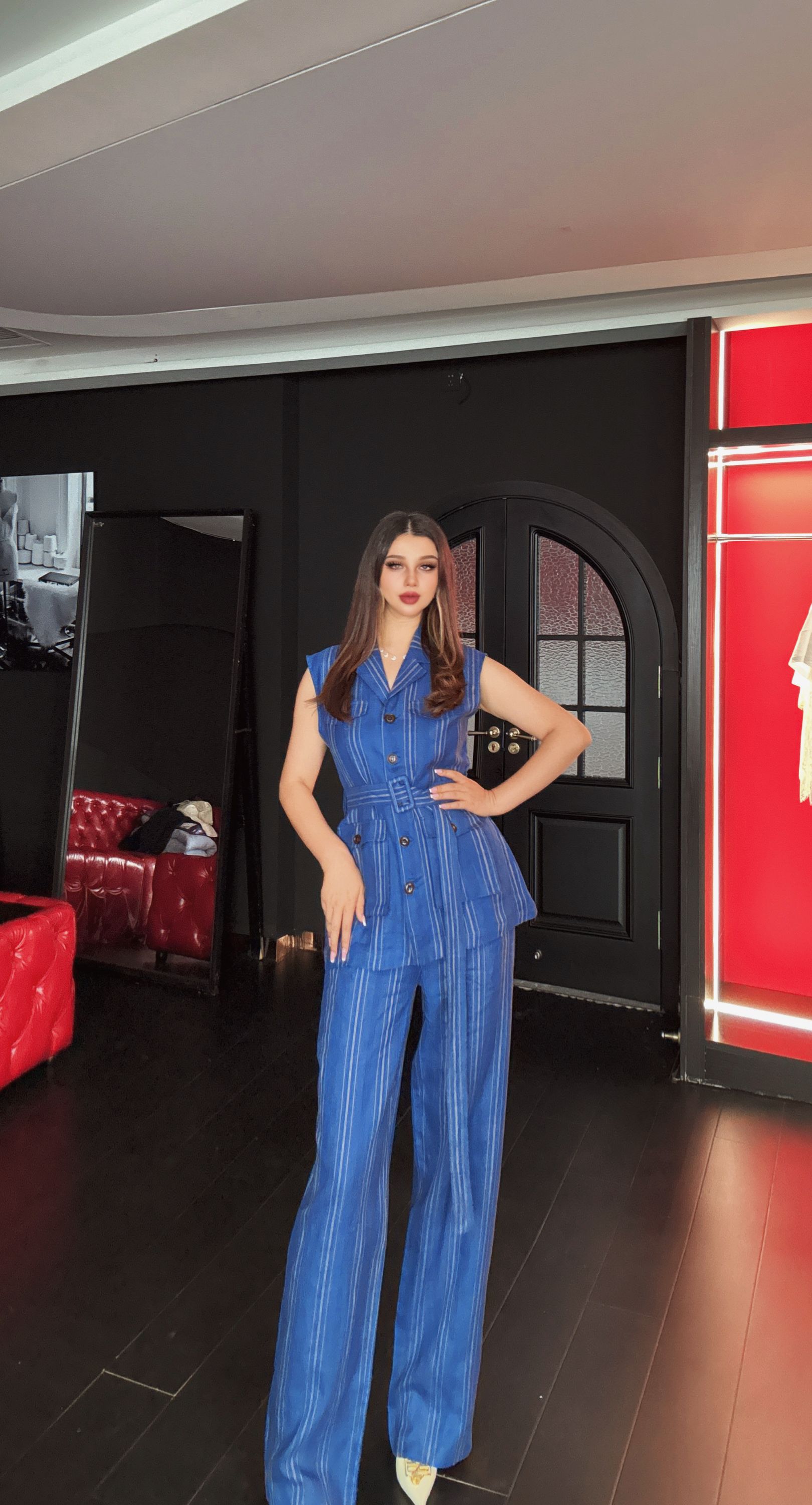 时尚条纹套装休闲设计师