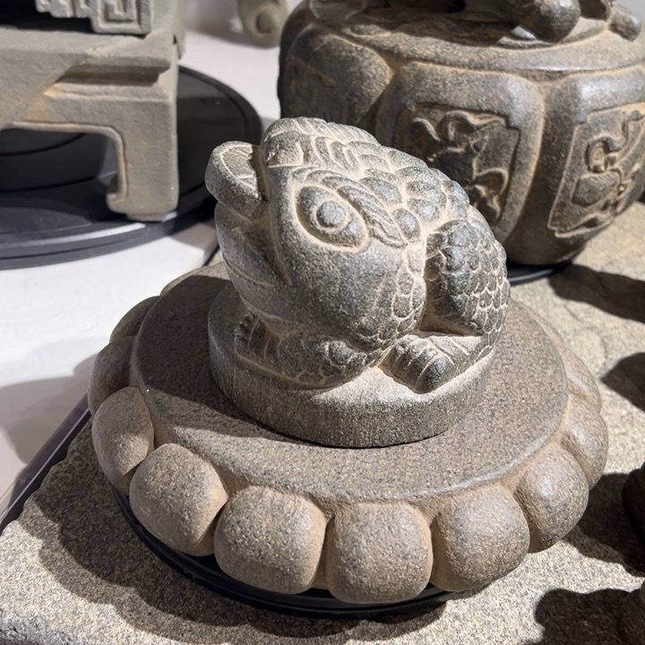 石材小*镇纸金蝉福建青石