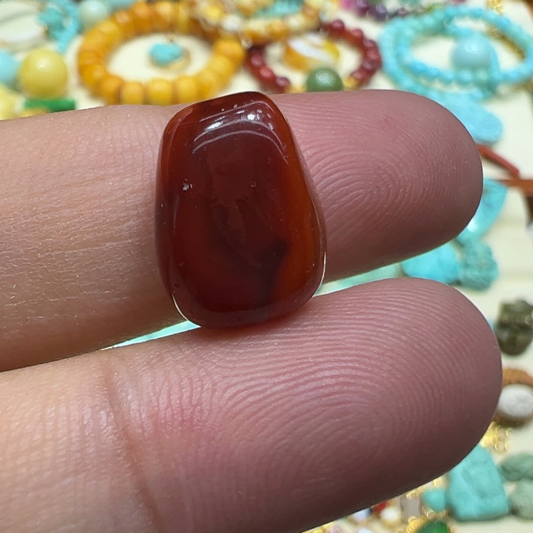 颈饰未镶嵌南红玛瑙