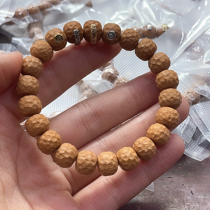 猴头核桃手串猴头雕刻手串5