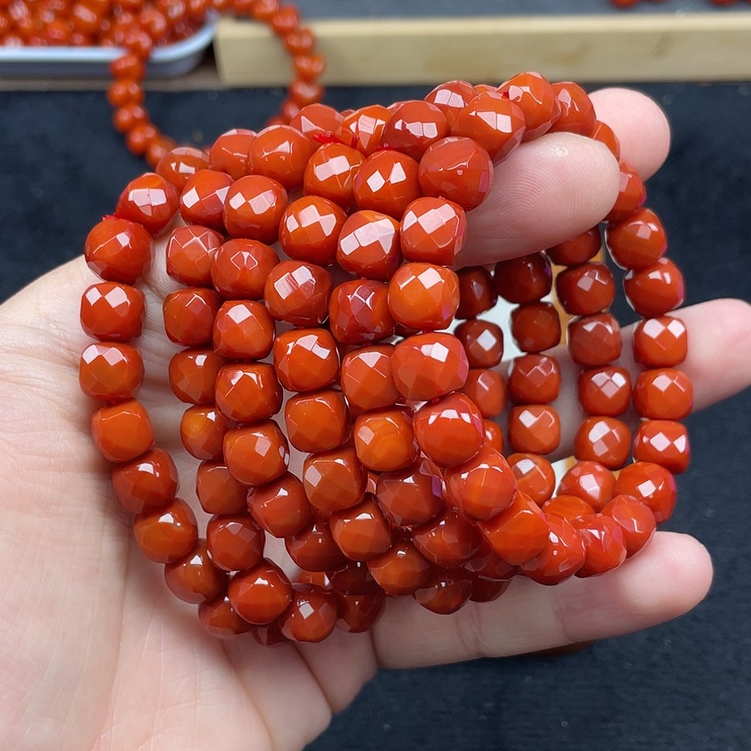 未镶嵌3号瓦西柿子红卡9切面方糖手链南红玛瑙
