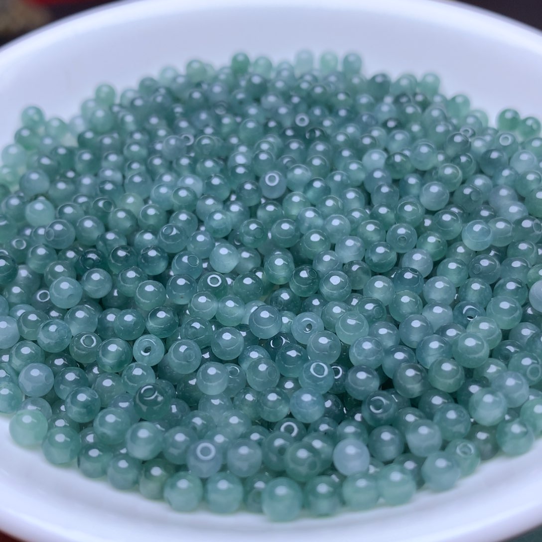 【闪购商品】翡翠手链未镶嵌卡3.5冰蓝水100个