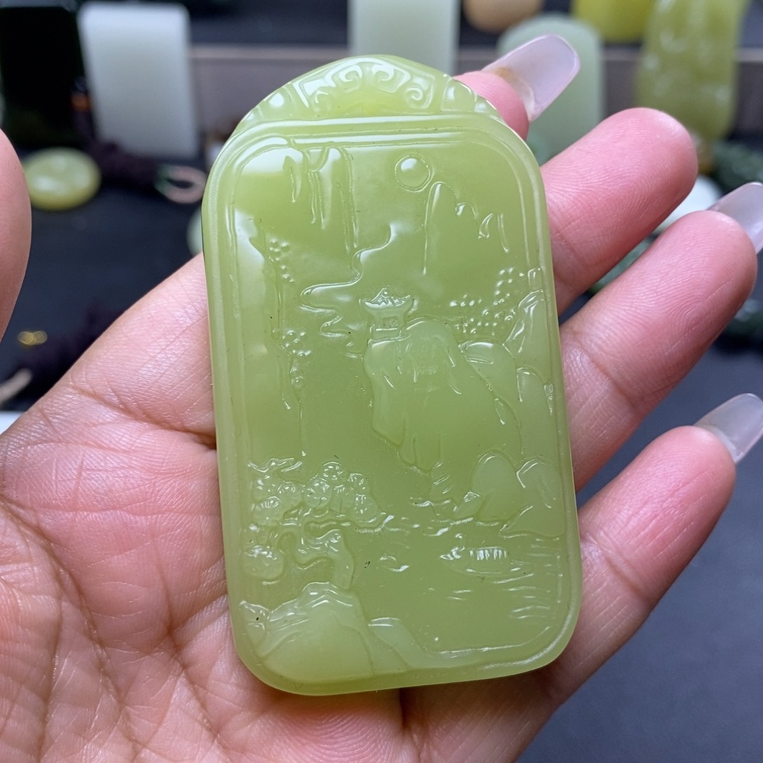 和田玉未镶嵌颈饰