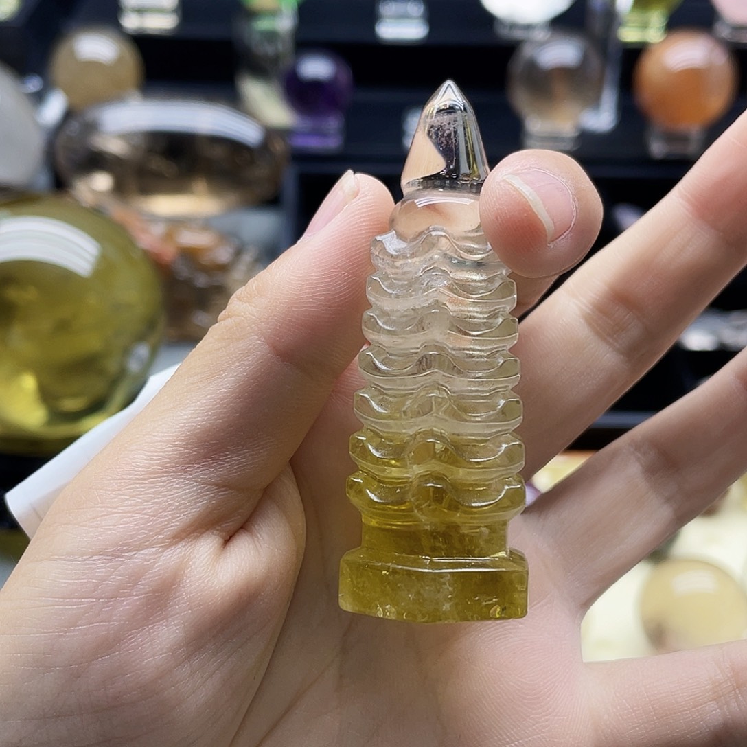 早***干未镶嵌珠宝半成品水晶
