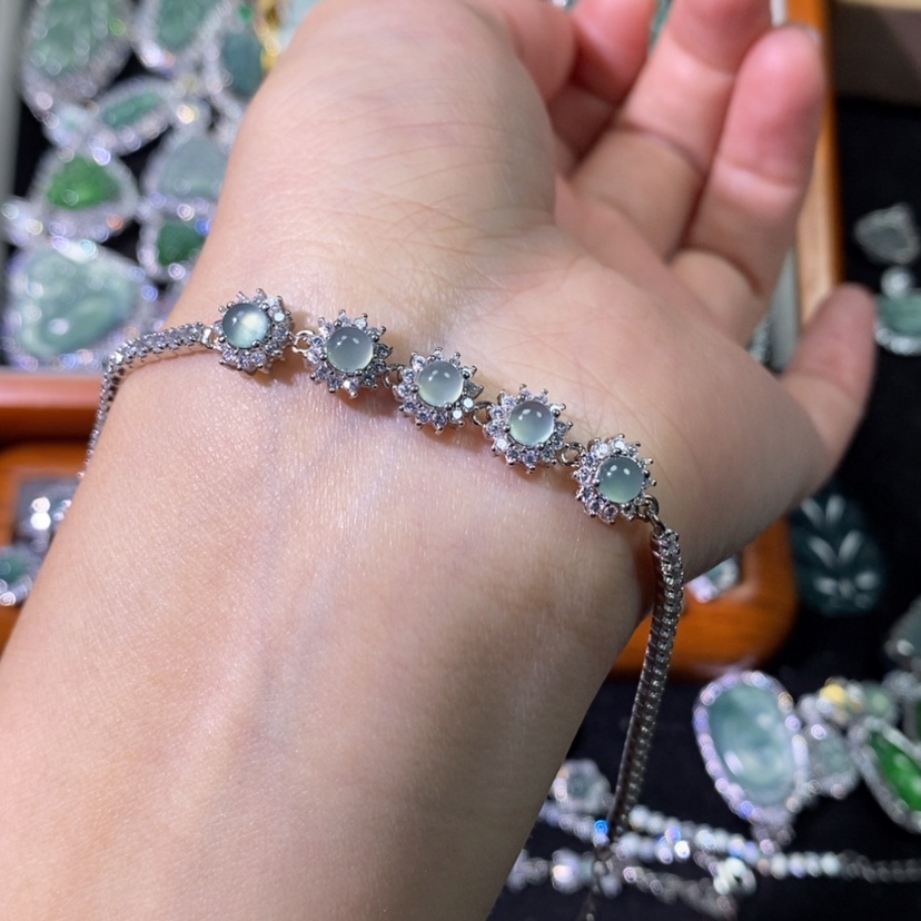 【闪购商品】翡翠颈饰银S925镶嵌天然