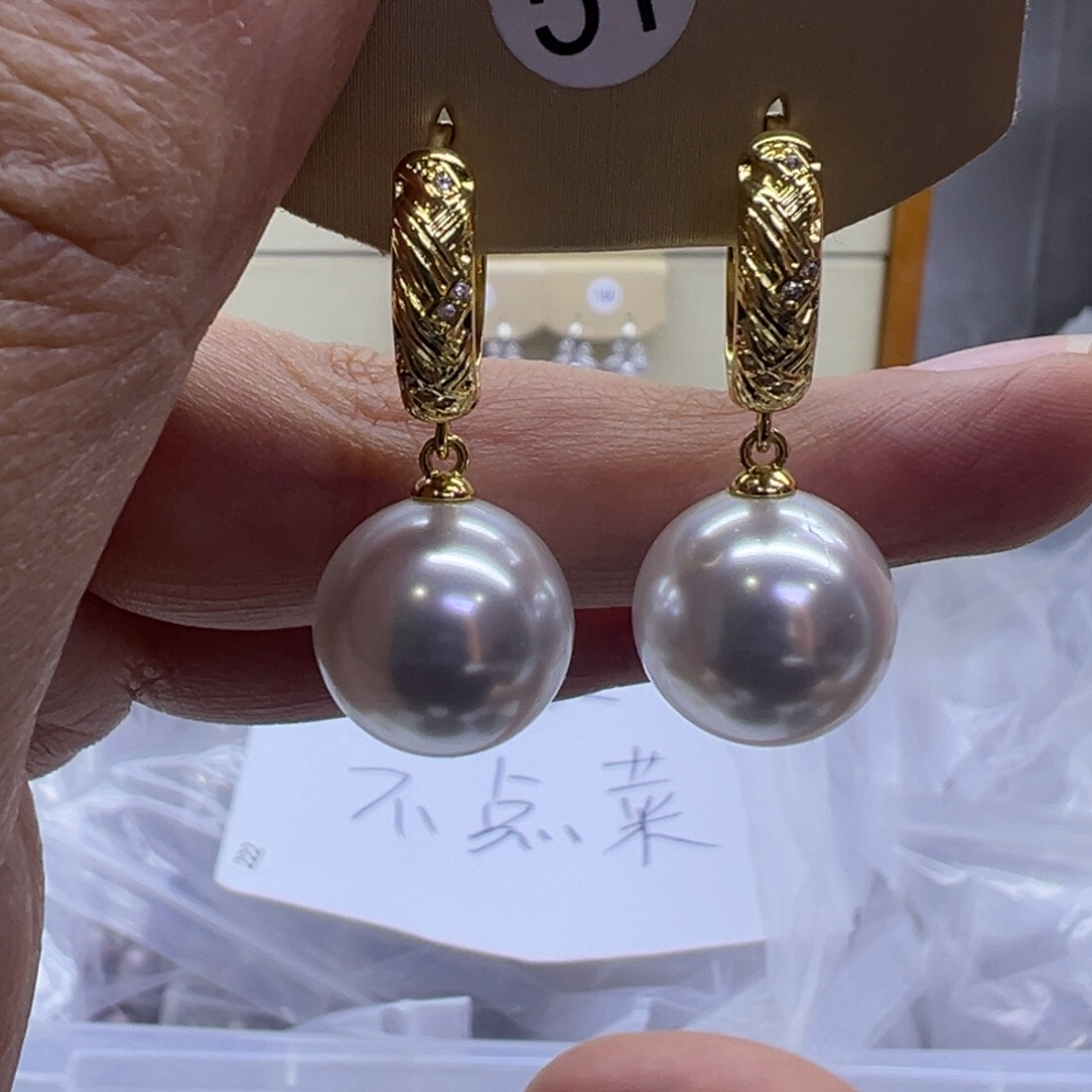 未镶嵌淡水珍珠耳饰