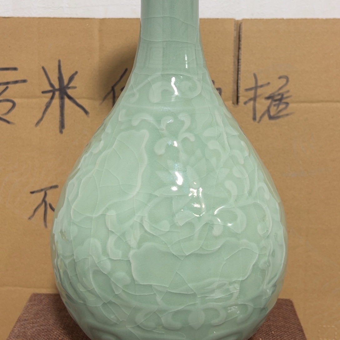 大***行陶摆件空心的东西也会变的很容易变