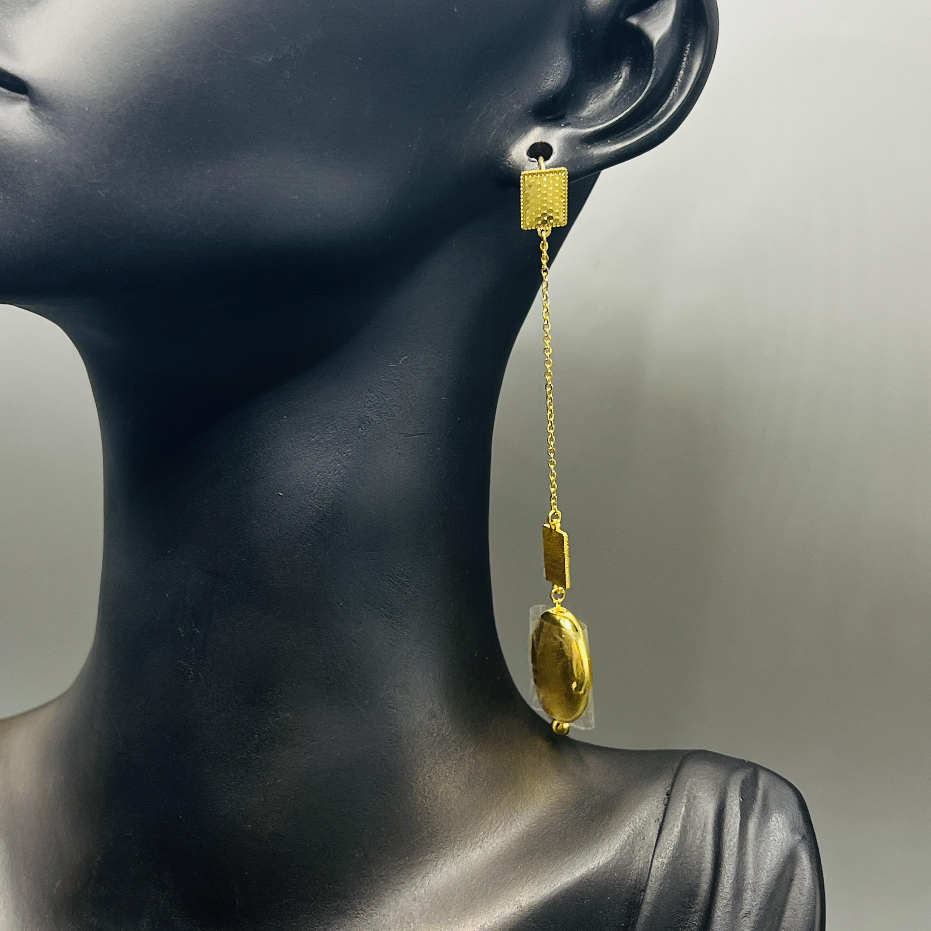 A播 6.87g足金999耳饰e