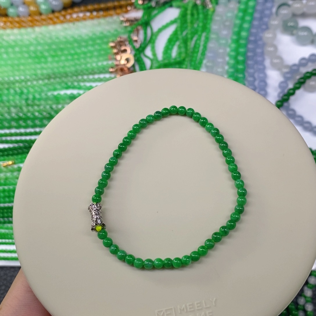 颈饰未镶嵌翡翠缅甸天然翡翠浓阳绿小米珠手链3.5