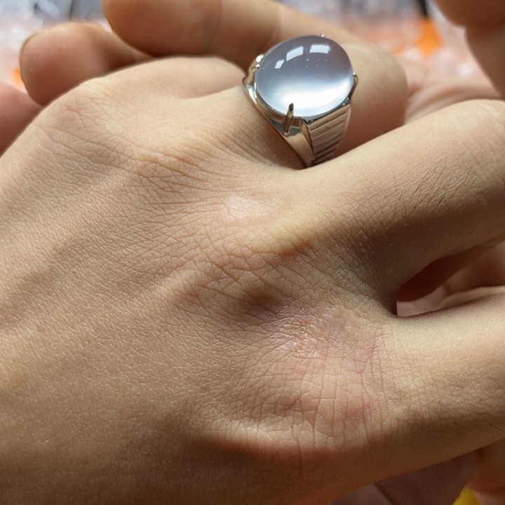 未镶嵌吊坠石英质玉