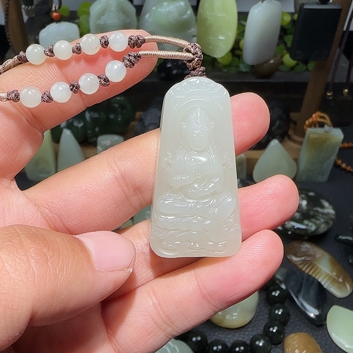 和田玉未镶嵌挂件