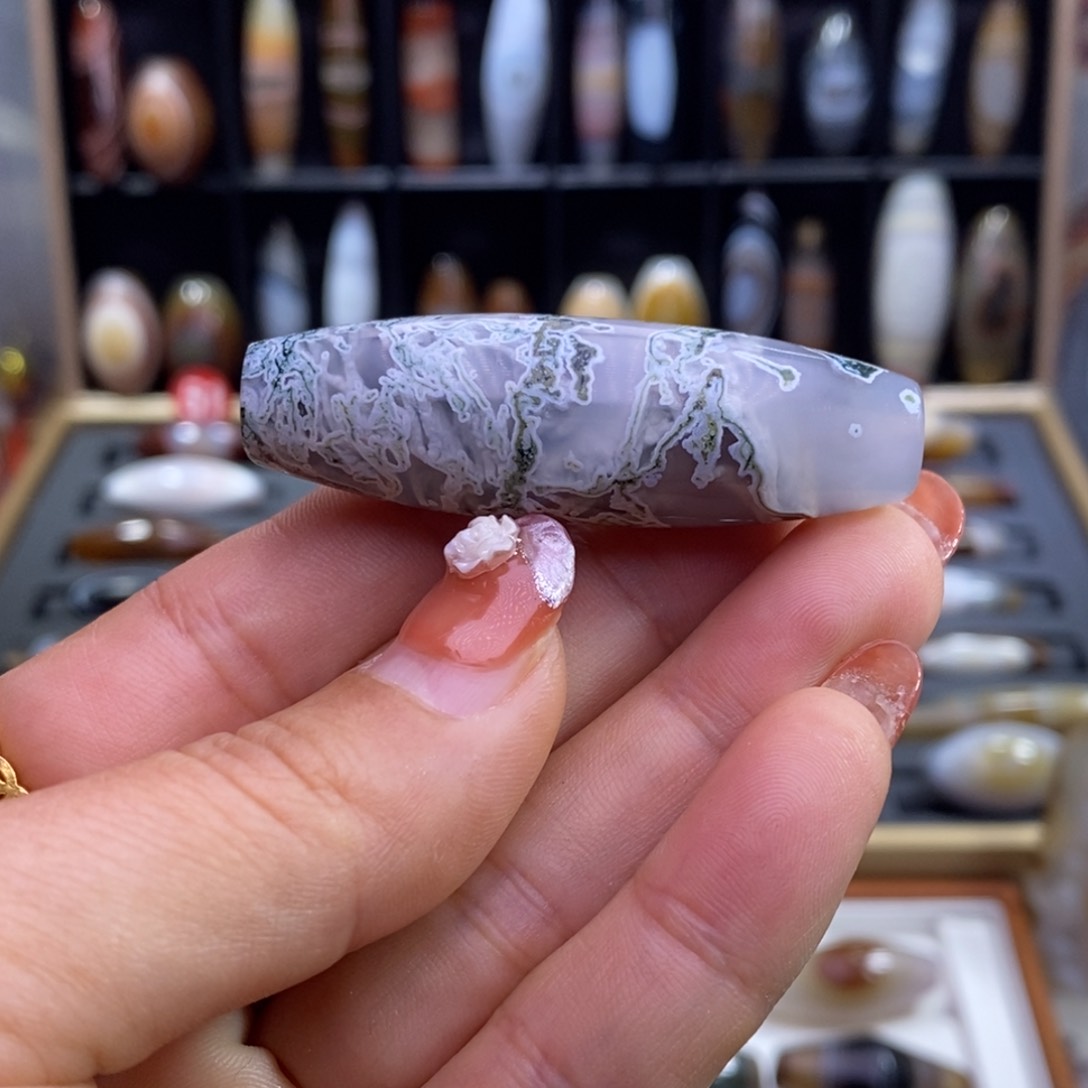 合金颈饰玛瑙/玉髓