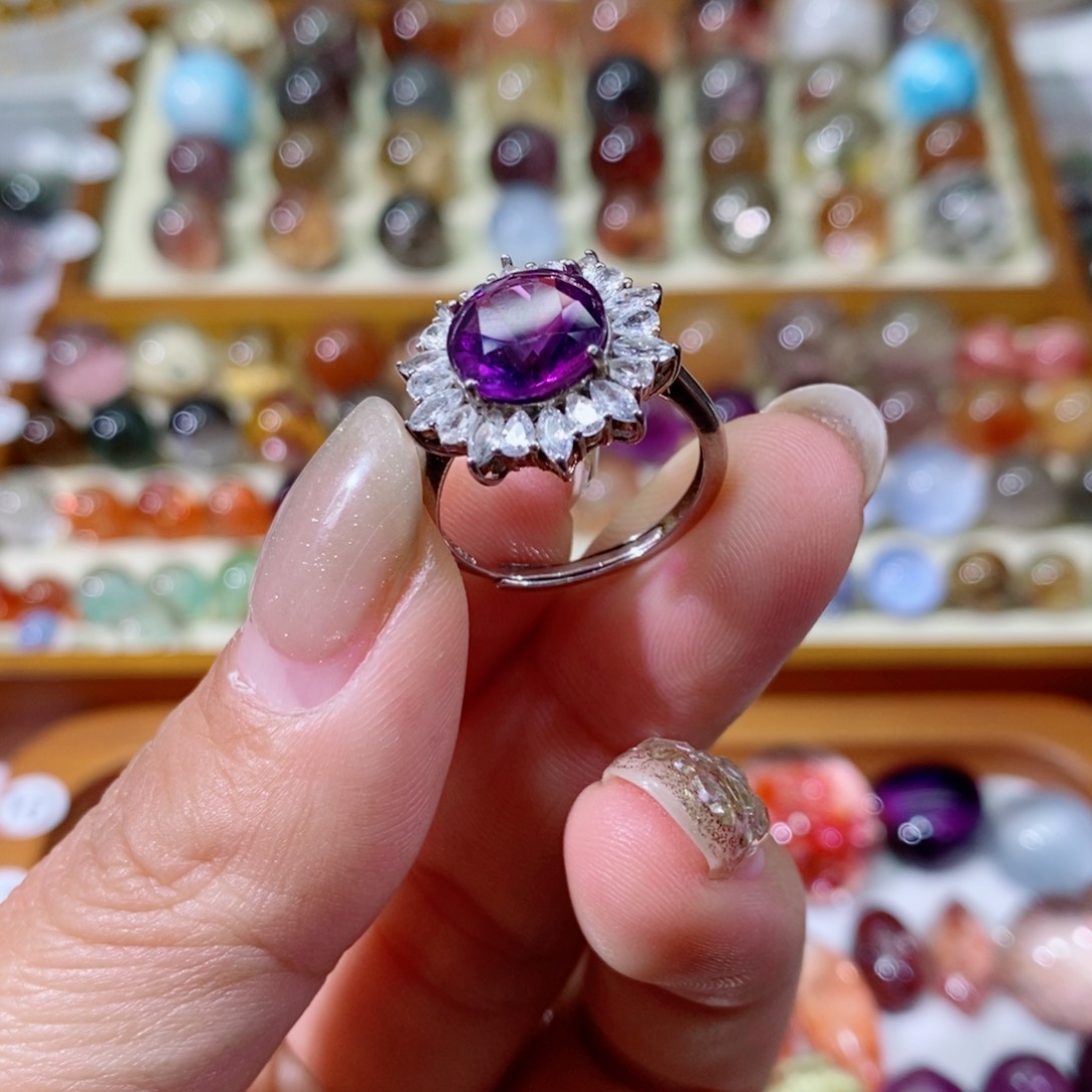 水晶戒指，未镶嵌