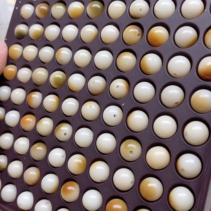 白玉菩提吊坠微瑕11旅炭烤圆珠50颗卡灯牌宠60颗