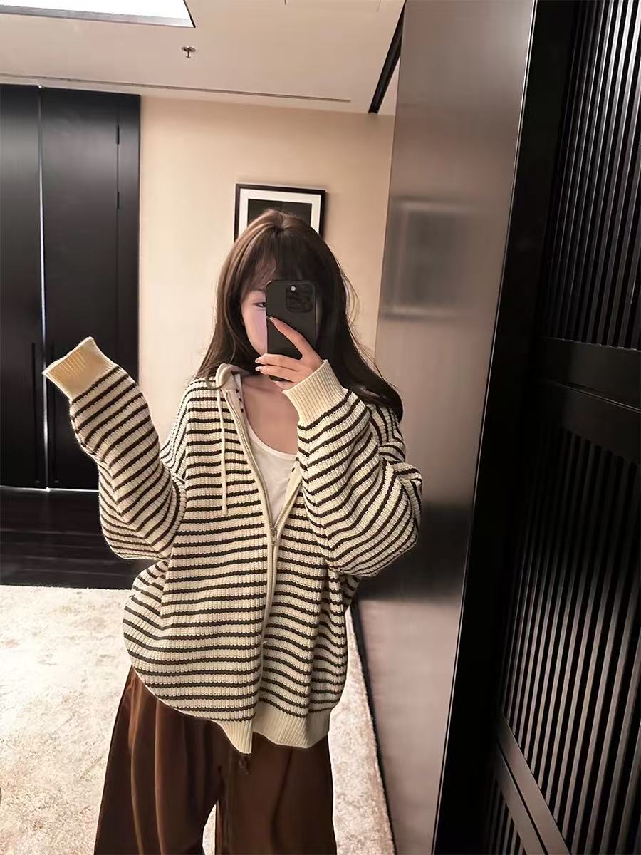 抽绳连帽条纹针织开衫女秋季韩版宽松加厚毛衣外套女