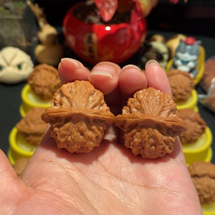 文玩核桃34尺瓷娃娃