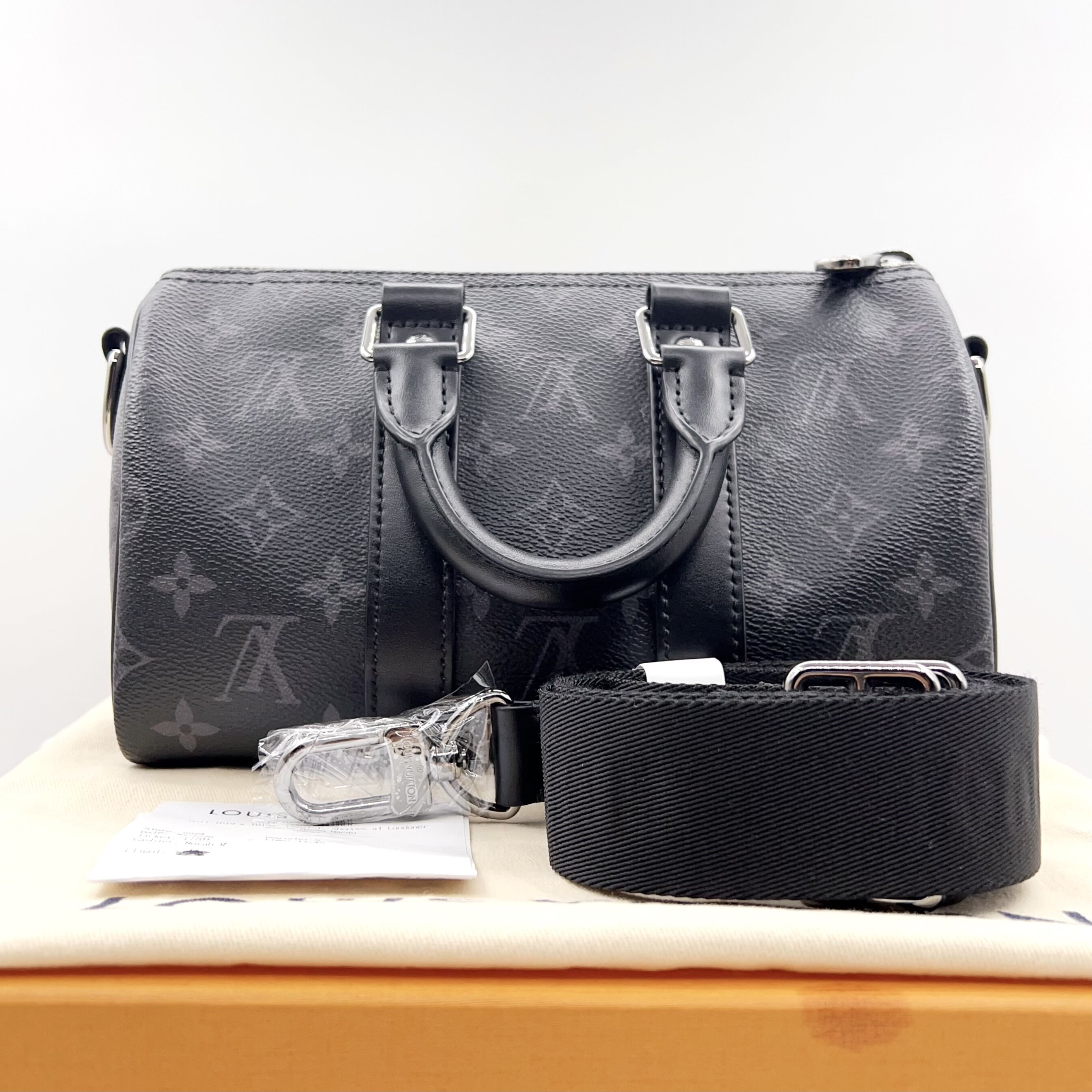 99新 LouisVuitton/路易威登 keepall25黑武士 芯片款 0701