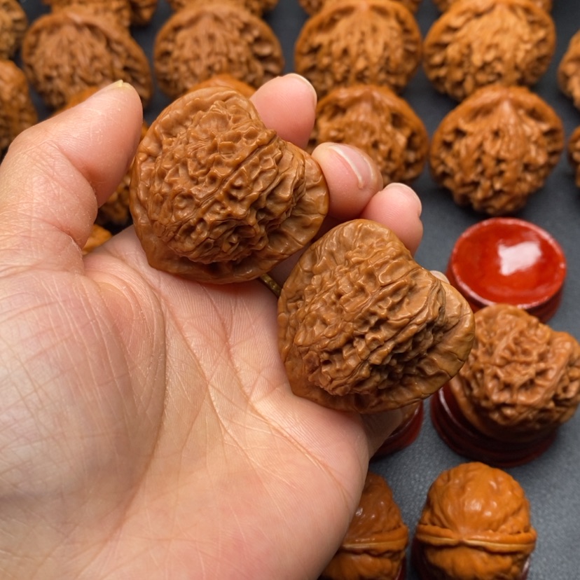【闪购商品】文玩核桃把件38朱雀