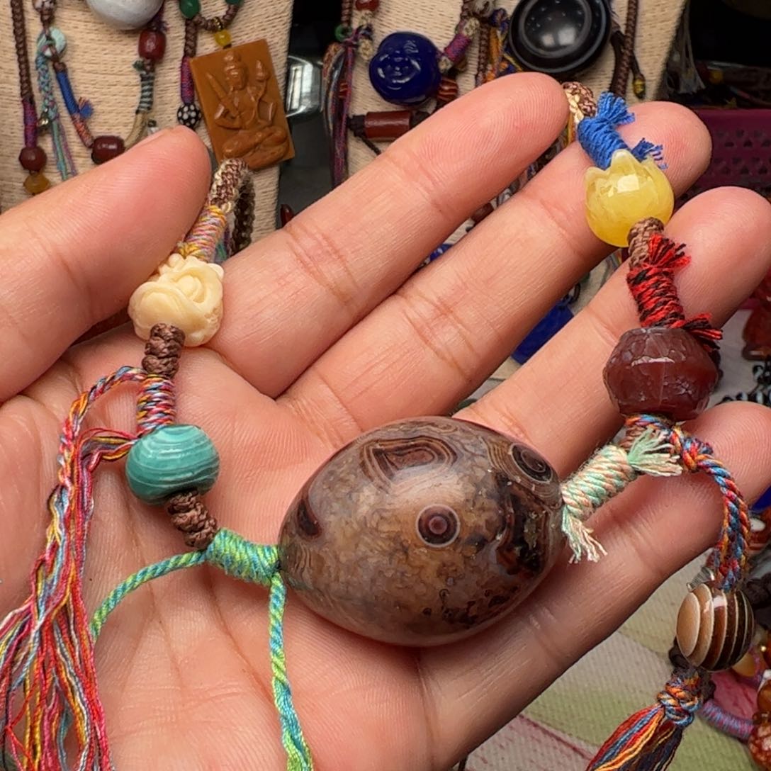 玛瑙/玉髓颈饰未镶嵌