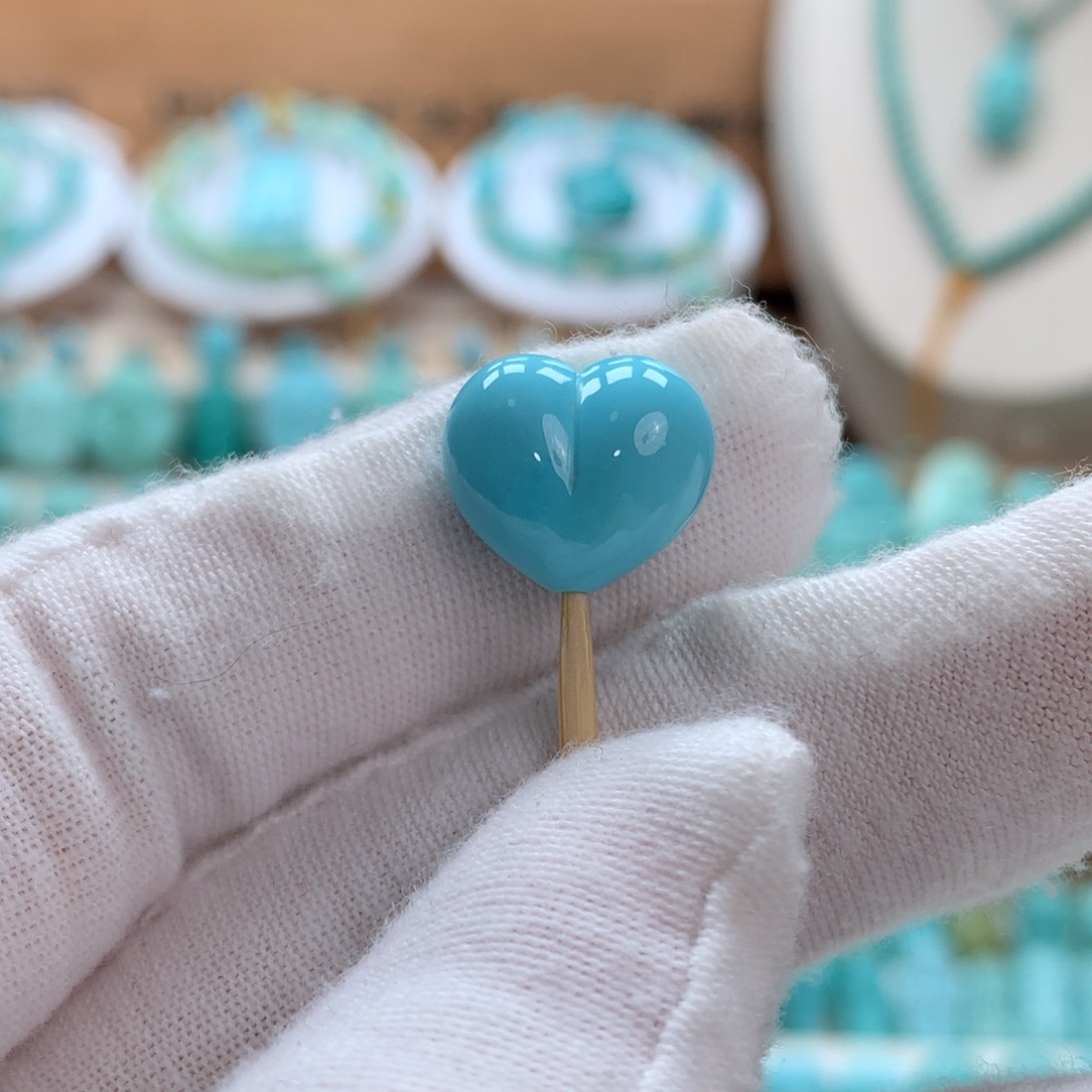 绿松石未镶嵌绿松石爱心屁桃