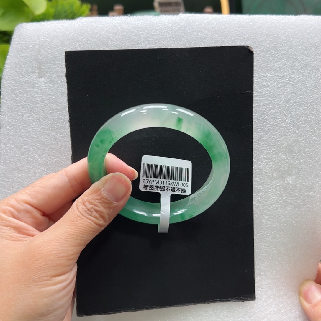 石英质玉手镯未镶嵌小*九➕佳佳56.2