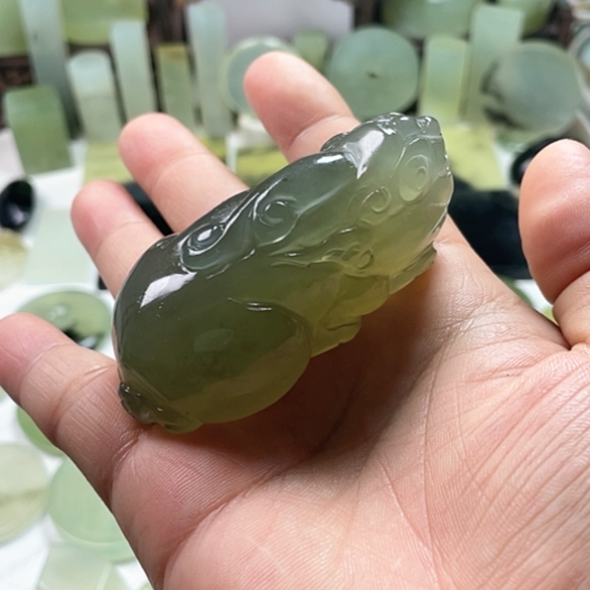 【闪购商品】未镶嵌岫玉挂件章*