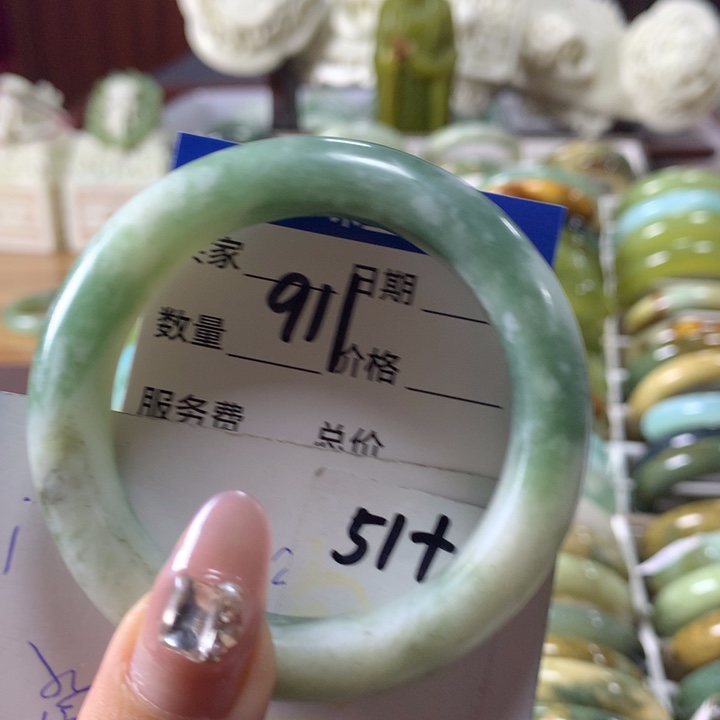 蛇纹石玉手镯未镶嵌 911