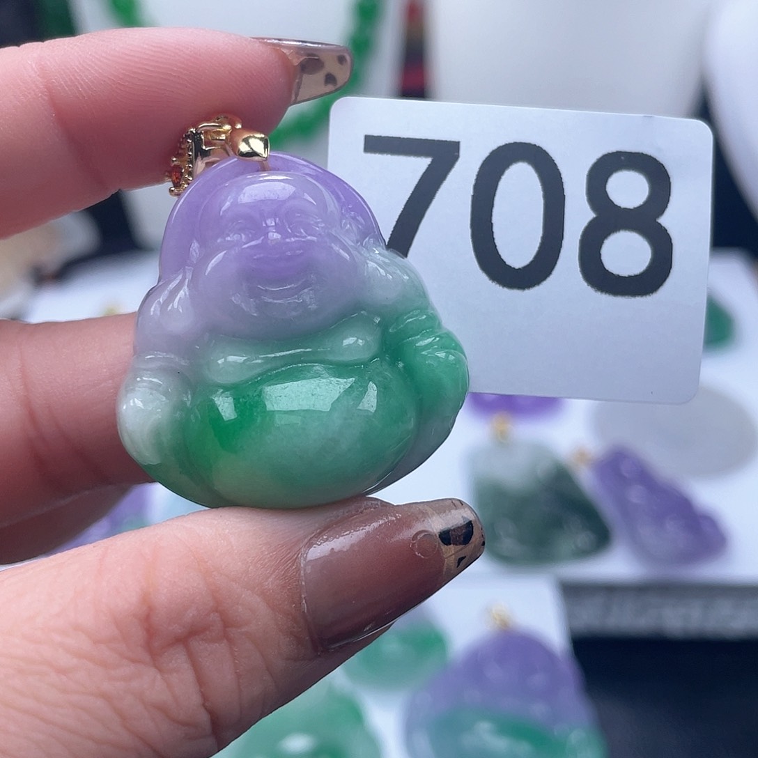 翡翠吊坠(赠链)未镶嵌