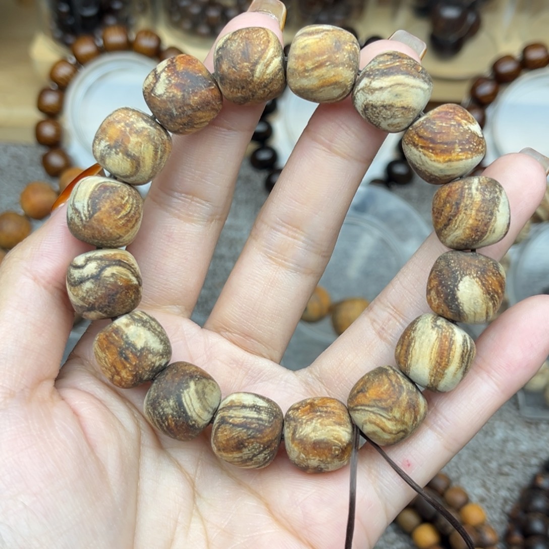 珑***贡木印尼1.3/14妖花晕染