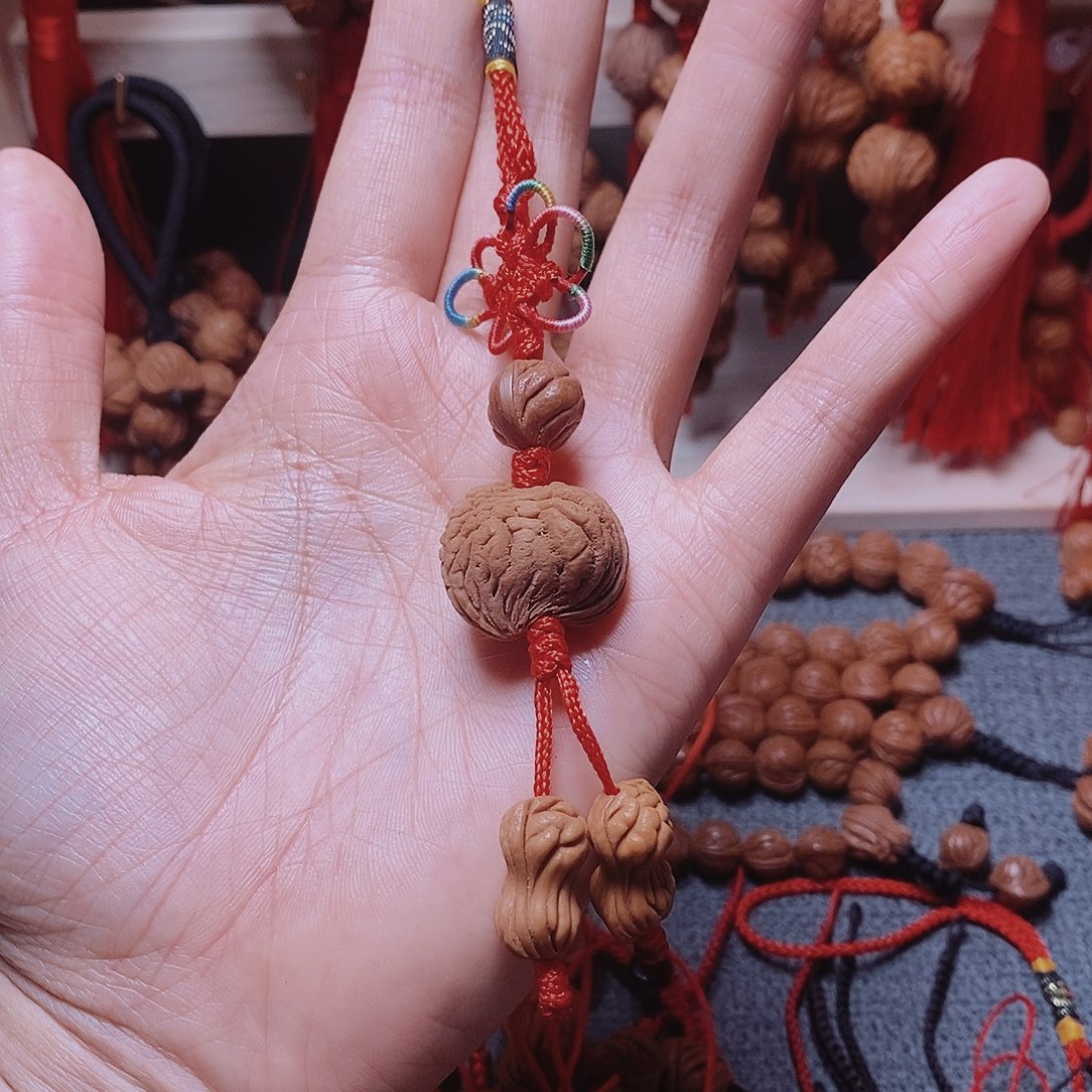 吊坠桃核桃枭挂件