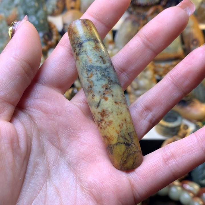 岫岩河磨玉（透闪石质玉）手链未镶嵌