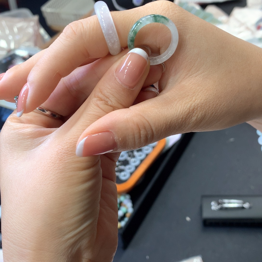 未镶嵌戒指翡翠乖*女多样性发1