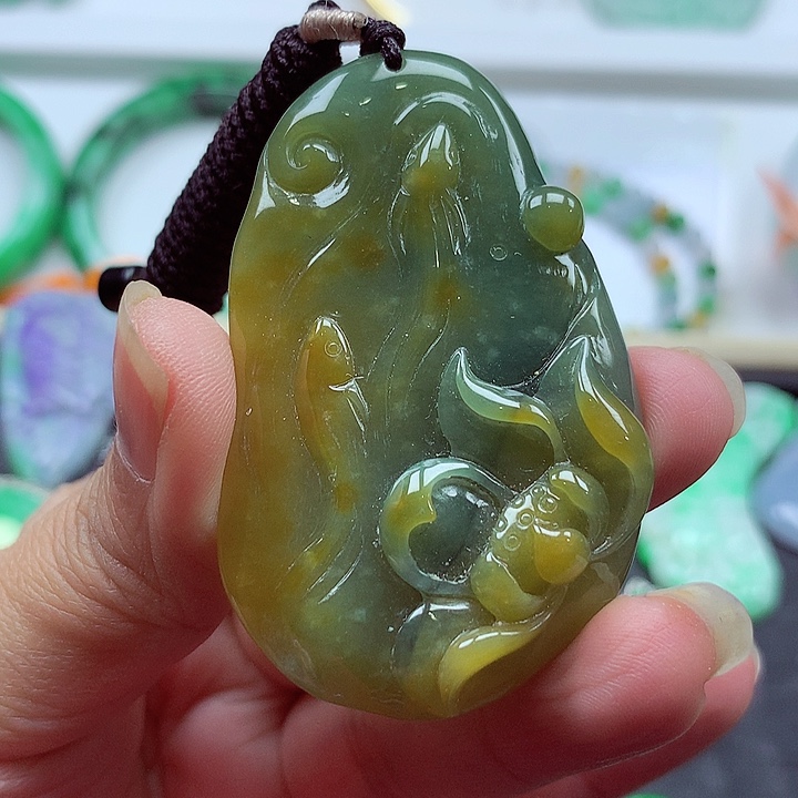 颈饰未镶嵌翡翠翡翠