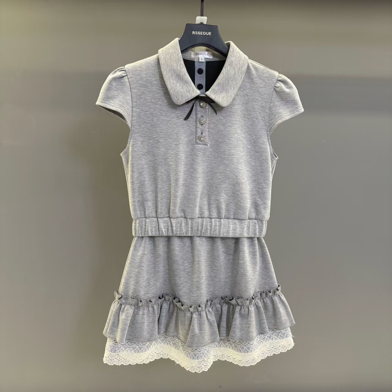 2025夏季新款可爱娃娃领无袖松紧腰灰色上衣花边可爱半身裙套装