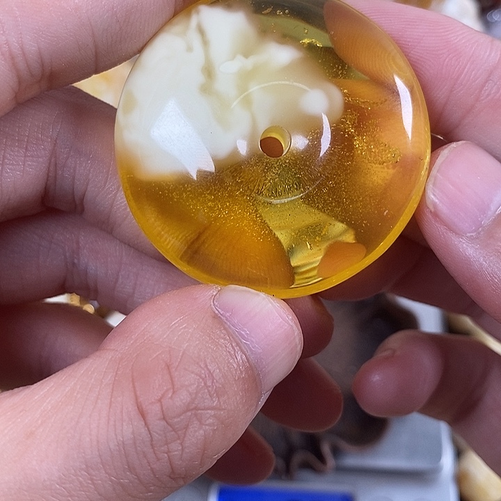 琥珀未镶嵌裸石我