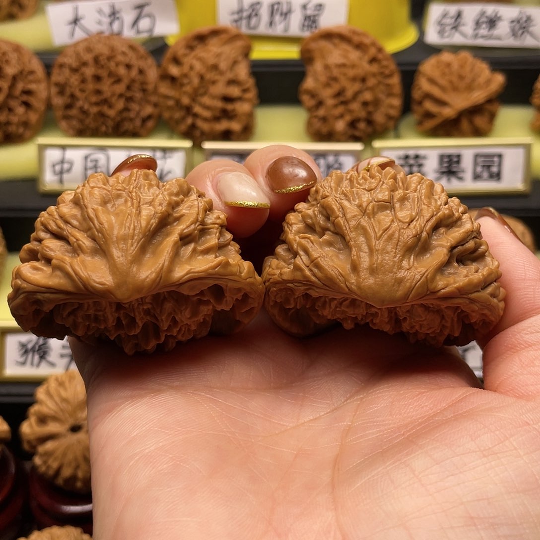 【闪购商品】吊坠文玩核桃蛇头48