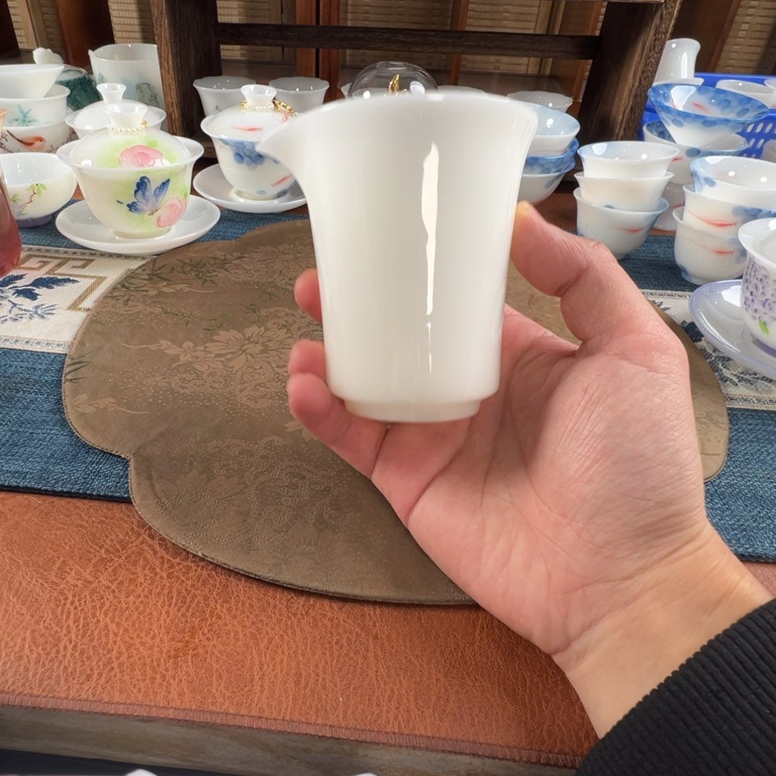 @***鸿摆件陶璞玉瓷系列产品
