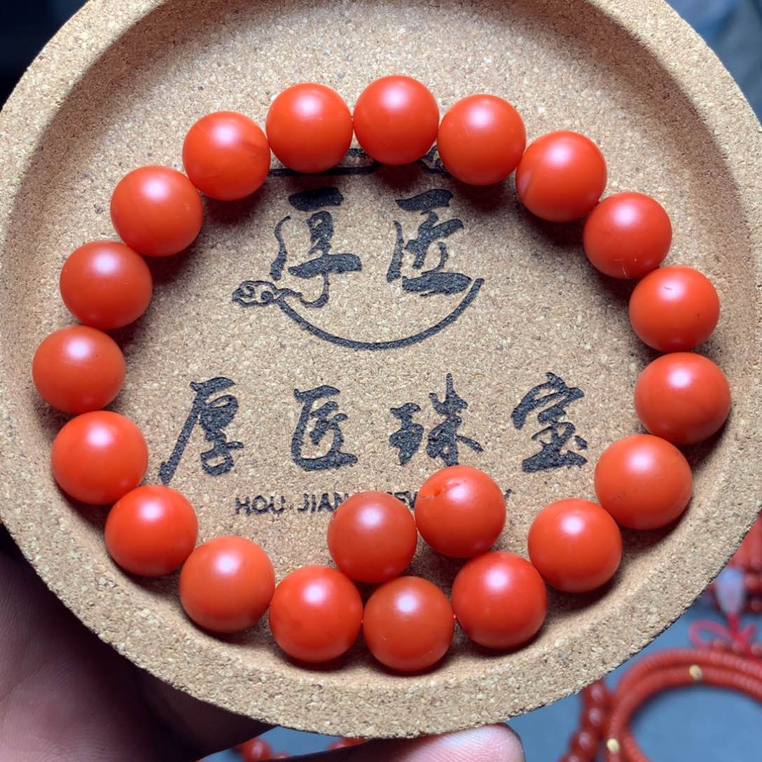南红玛瑙1未镶嵌独***？冷水河11+单圈有纹有裂