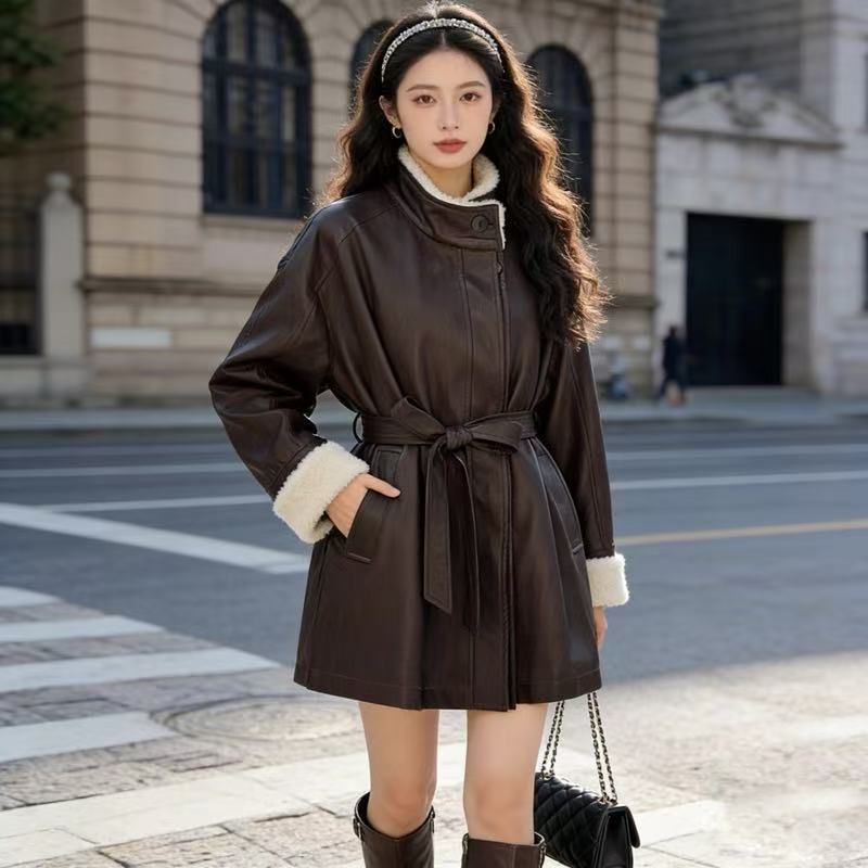现033中长款气质外套千金风加绒加厚款小个子ins皮衣冬季宽松法式