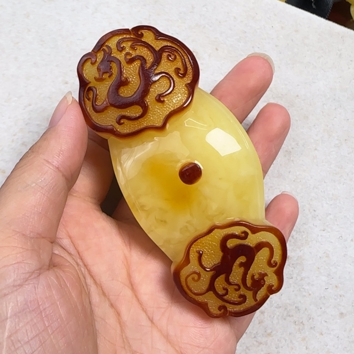 未镶嵌蜜蜡珠宝奇石