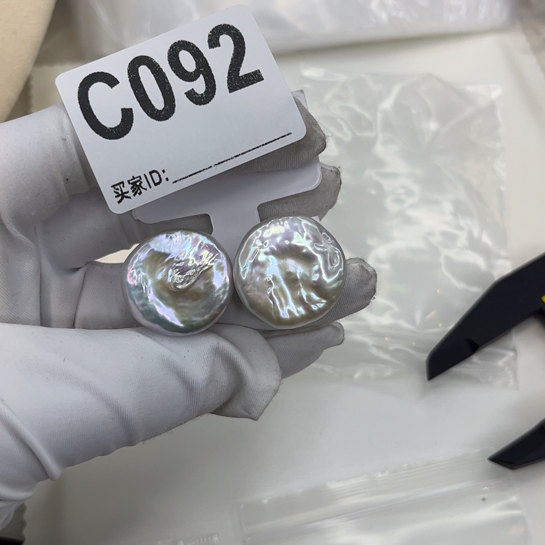 银S925镶嵌淡水珍珠耳饰