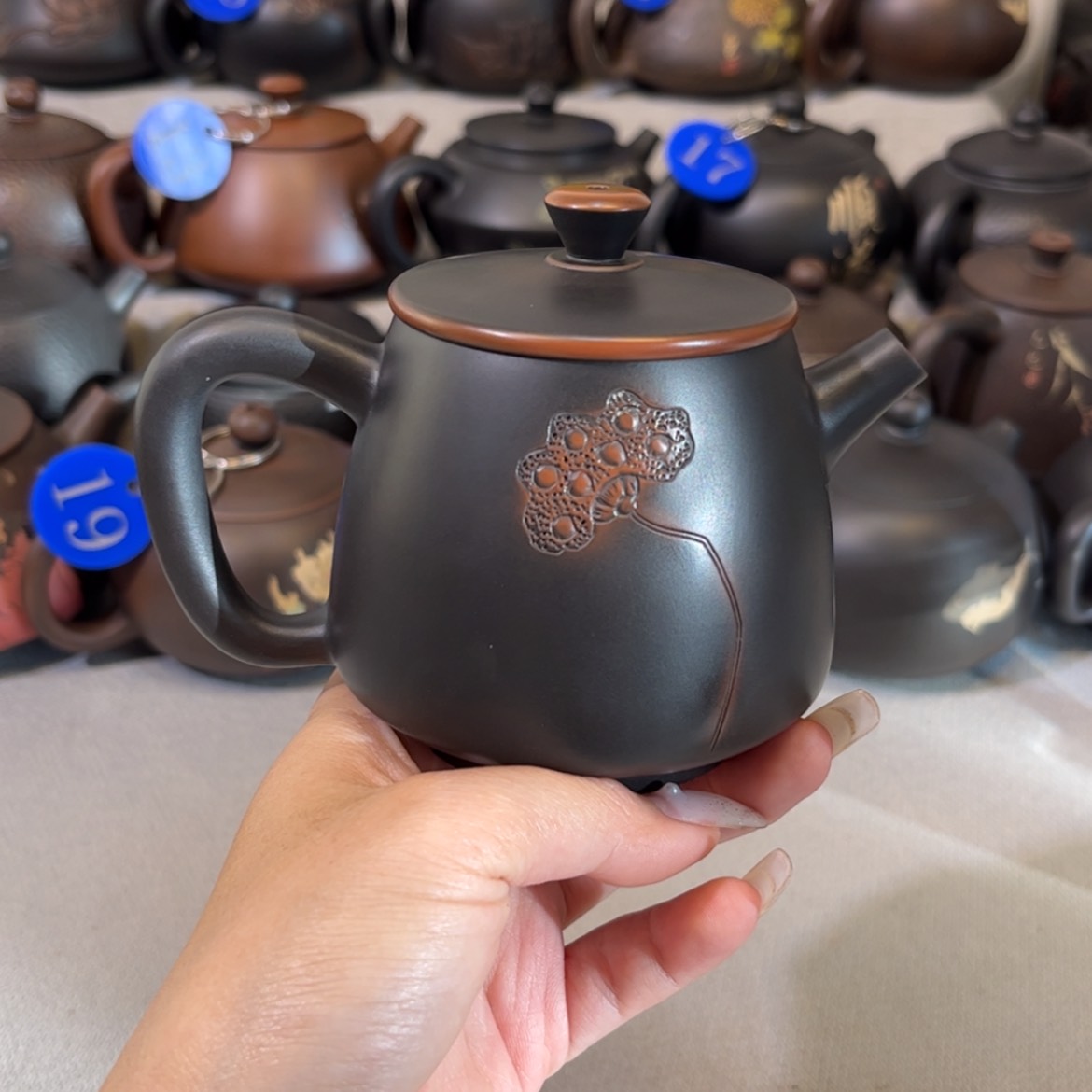 【闪购商品】红泥 莲蓬 容量 230c c